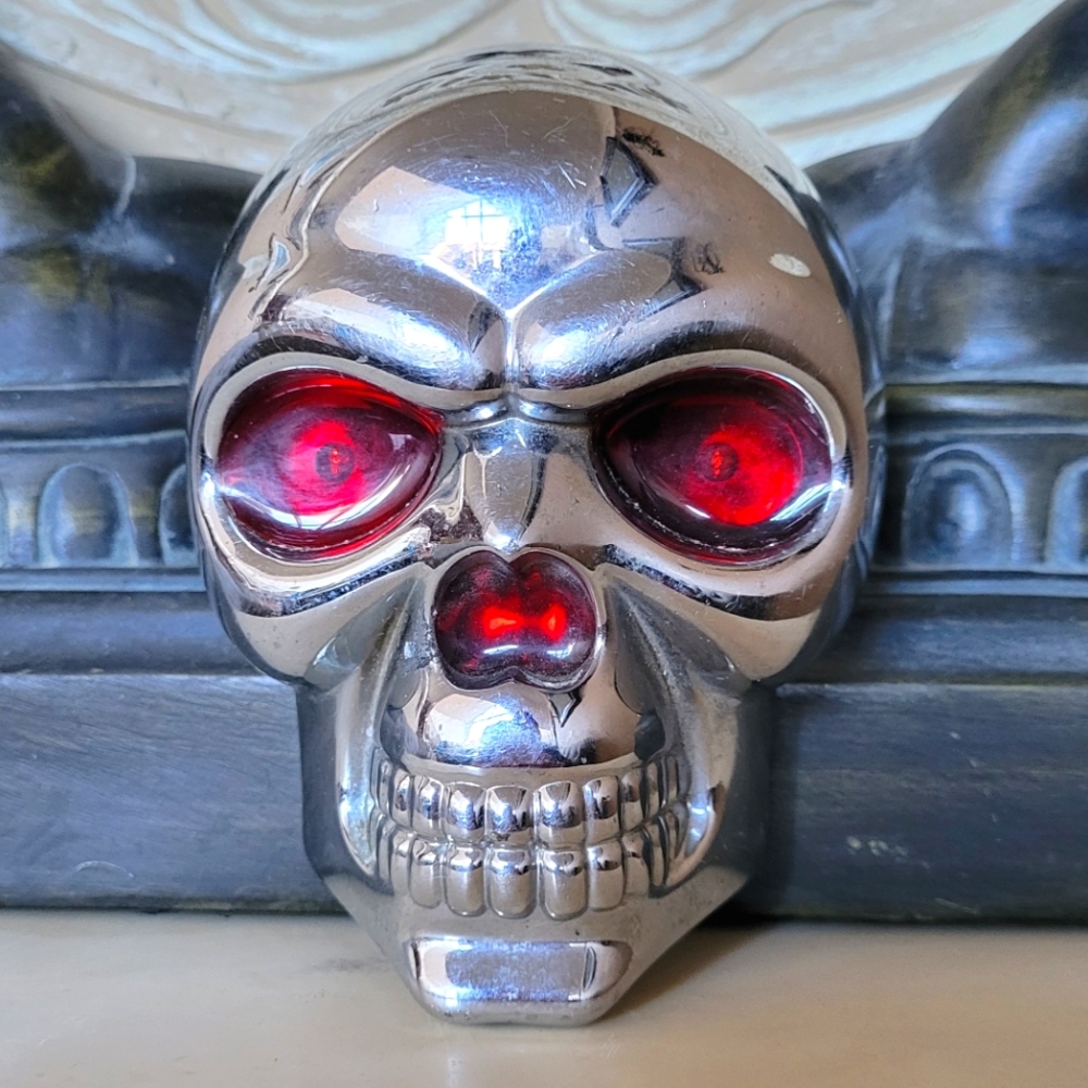 Skull Taillight Cover Chrome W/ Red Eyes Brake Lamp Hitch Grill Light Motorcycle